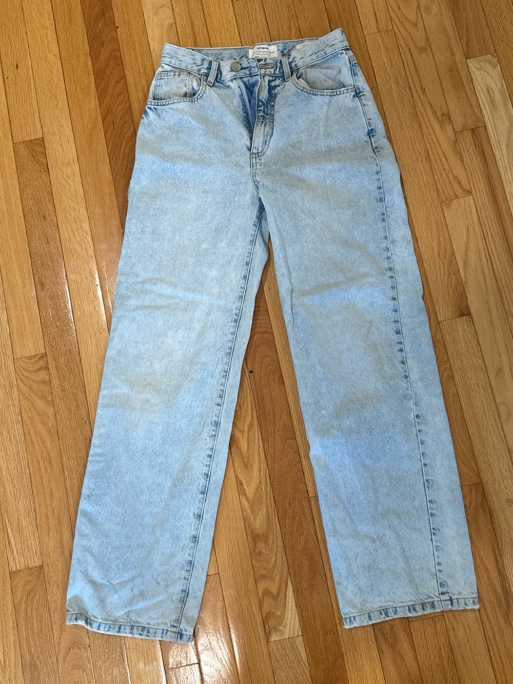 Light Wash Jeans - Classic Straight Fit